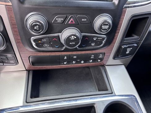 Used 2015 RAM 1500 Laramie w/ Convenience Group image 19
