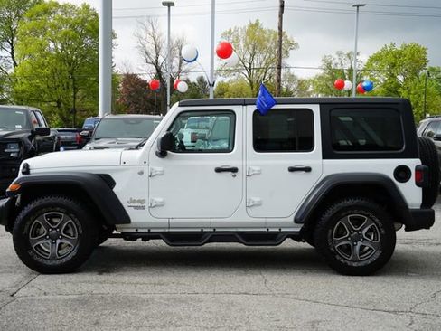 Used 2018 Jeep Wrangler Unlimited Sport S AWD/4WD image 4