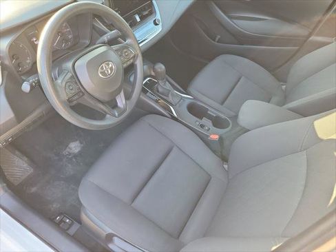 Used 2024 Toyota Corolla LE FWD image 17
