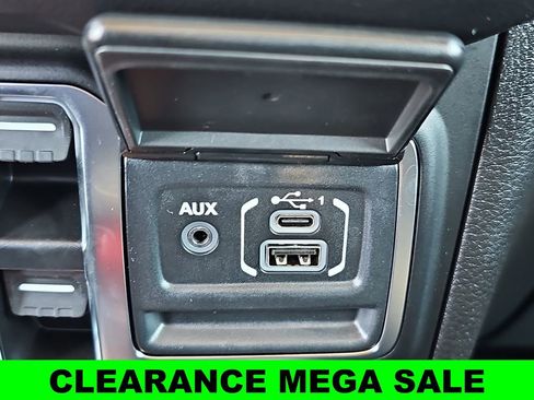 New 2025 Jeep Gladiator Willys image 24