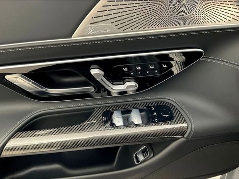Certified 2022 Mercedes-Benz SL 55 AMG 4MATIC image 38