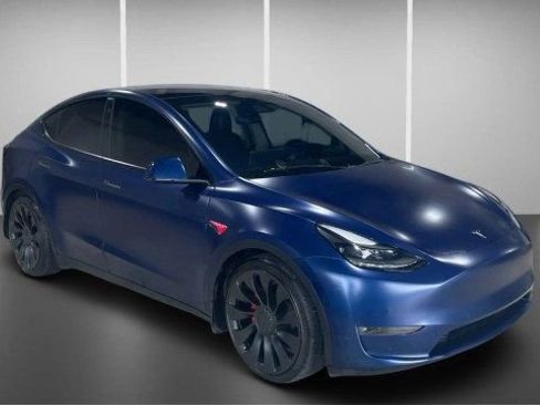 Used 2022 Tesla Model Y Performance AWD/4WD image 2