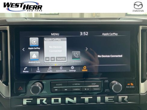 Used 2025 Nissan Frontier SV image 20