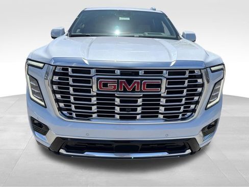 New 2026 GMC Yukon Denali AWD/4WD image 2