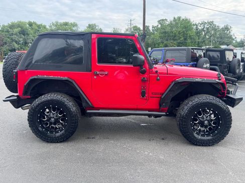 Used 2016 Jeep Wrangler Sport w/ Mopar Black Appearance Group AWD/4WD image 2