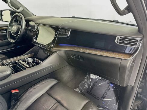 Used 2022 Jeep Grand Wagoneer Series I AWD/4WD image 43