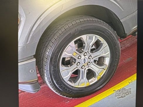 Used 2021 Ford F150 Platinum w/ Equipment Group 701A High image 4