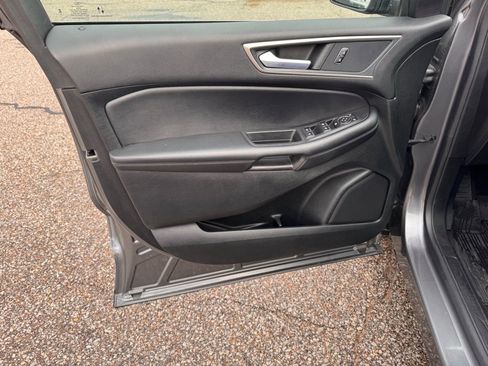 Used 2022 Ford Edge SEL w/ Convenience Package image 10