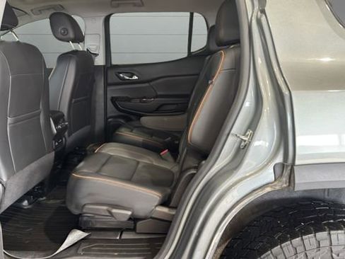 Used 2023 GMC Acadia AT4 w/ Technology Package image 21