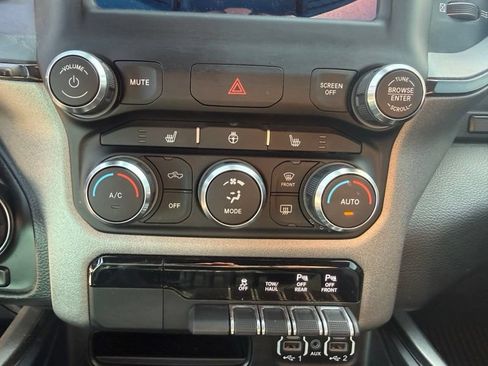 Used 2023 RAM 1500 Big Horn AWD/4WD image 10