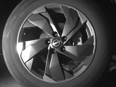 Used 2025 Nissan Rogue SV AWD/4WD image 13