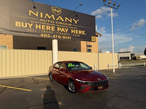 Used 2024 Hyundai Elantra SEL FWD image 52