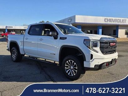 Used 2023 GMC Sierra 1500 AT4