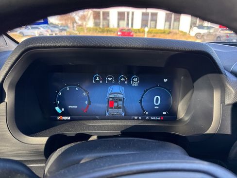 Used 2024 Ford F150 STX image 5