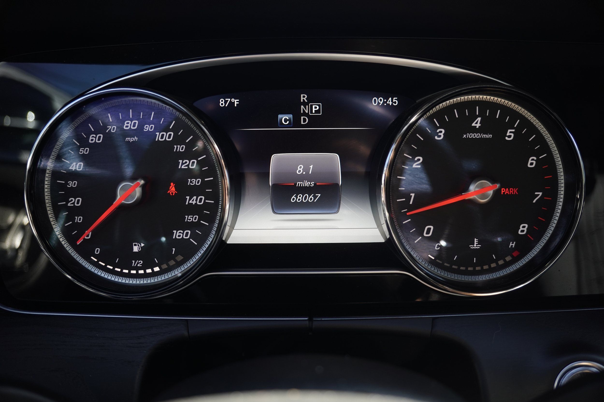Used 2018 Mercedes-Benz E 400 Coupe w/ Premium 1 Package image 21