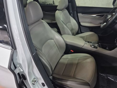Used 2023 INFINITI QX50 Luxe FWD image 28