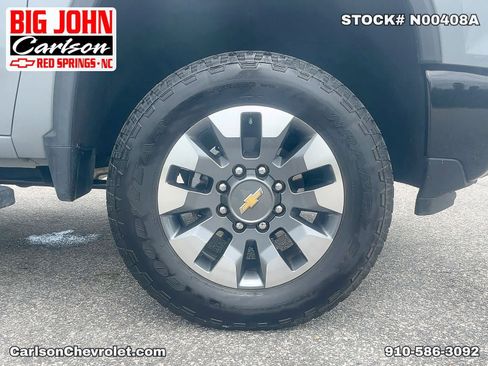 Used 2024 Chevrolet Silverado 2500 Custom w/ Custom Value Package AWD/4WD image 37