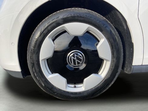 New 2025 Volkswagen ID. Buzz Pro S image 34