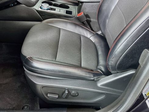 Used 2023 Ford Escape ST-Line w/ Tech Pack #1 AWD/4WD image 24