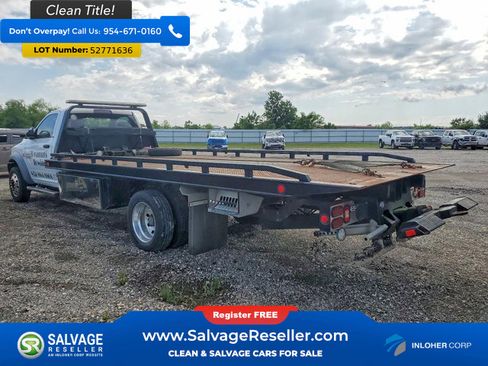 Used 2015 RAM 5500 SLT w/ Quick Order Package 29G SLT RWD image 3