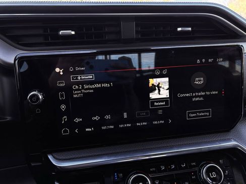 Used 2024 GMC Sierra 2500 Denali w/ Denali Reserve Package image 19