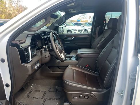 Used 2023 GMC Sierra 1500 Denali w/ Denali Reserve Package image 5