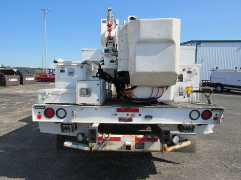 Used 2019 Ford F550 4x4 Regular Cab Super Duty image 3