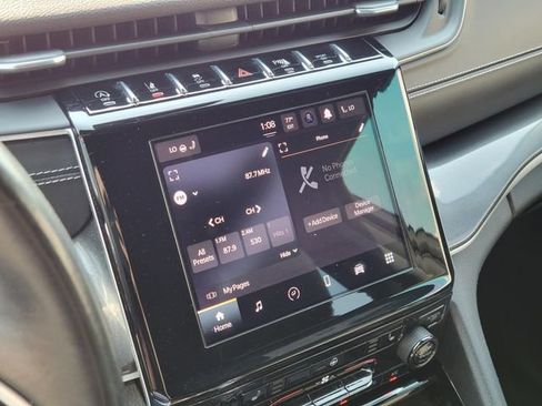 Used 2021 Jeep Grand Cherokee L Laredo AWD/4WD image 6