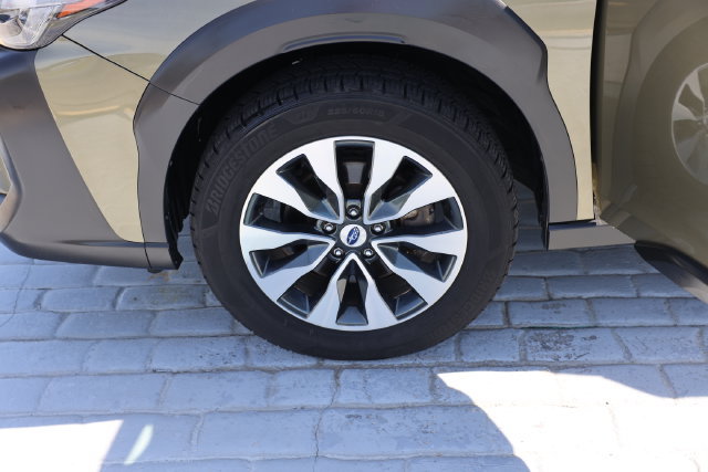 Certified 2024 Subaru Outback Limited AWD/4WD image 59