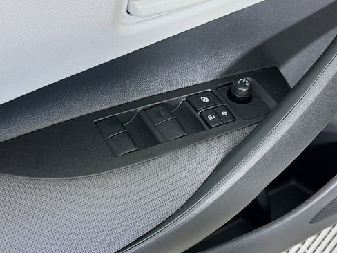 Used 2026 Toyota Corolla LE image 15