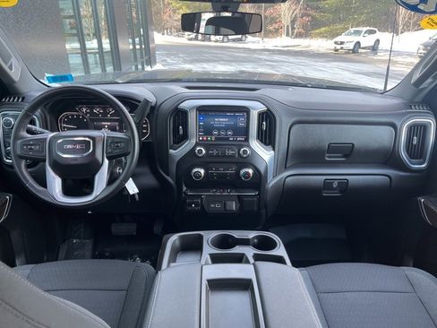 Used 2022 GMC Sierra 2500 SLE w/ Snow Plow Prep/Camper Package image 15