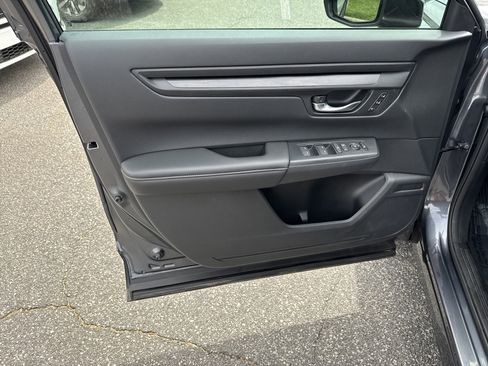 Certified 2025 Honda CR-V Sport-L image 14