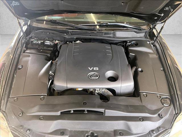 Used 2014 Lexus IS 250C w/ Luxury Package RWD image 11