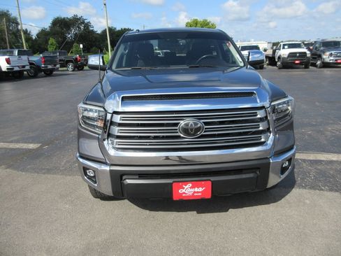 Used 2018 Toyota Tundra Limited AWD/4WD image 14