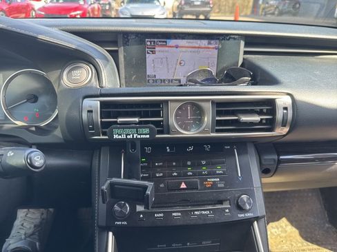 Used 2014 Lexus IS 250 AWD w/ Luxury Package w/Gray Wood image 22