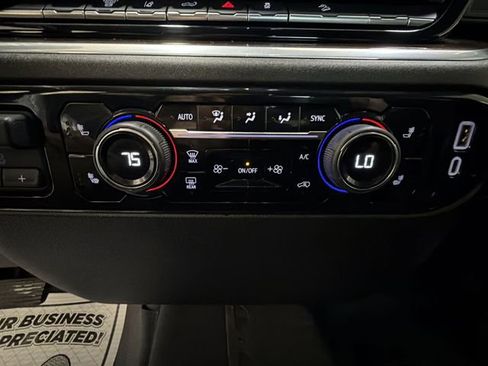 Certified 2025 Chevrolet Silverado 2500 LT AWD/4WD image 19