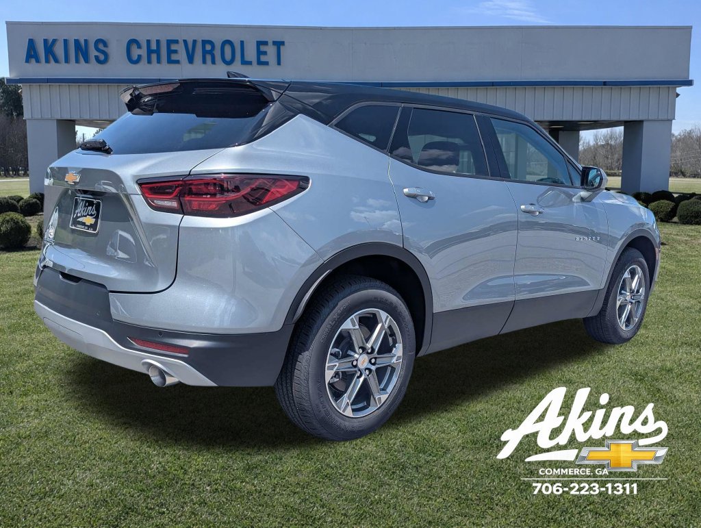 New 2026 Chevrolet Blazer LT FWD image 4