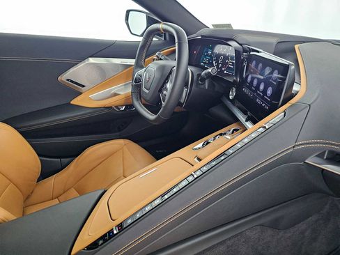 Used 2023 Chevrolet Corvette Stingray Preferred Cpe w/ Z51 Performance Package image 12