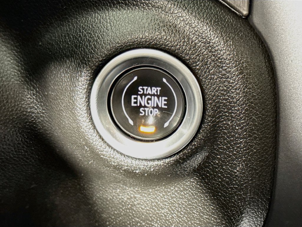 Used 2022 GMC Sierra 3500 AT4 w/ AT4 Preferred Package AWD/4WD image 29