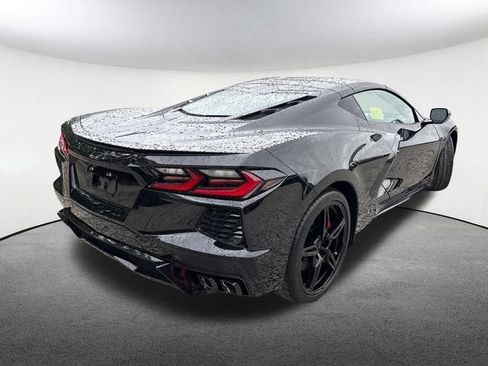 Used 2020 Chevrolet Corvette Stingray Coupe w/ 1LT RWD image 13