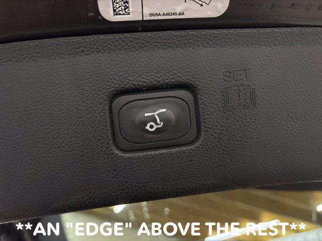 Used 2020 Ford Edge SEL w/ Convenience Package AWD/4WD image 10