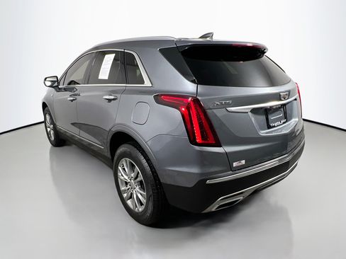 Used 2021 Cadillac XT5 Premium Luxury FWD image 8