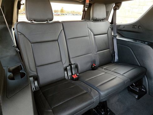 Used 2024 Chevrolet Tahoe High Country w/ Advanced Technology Package image 29