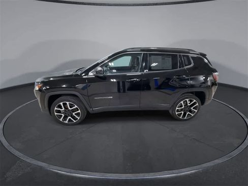 Used 2021 Jeep Compass Limited w/ Elite Exterior Group image 5