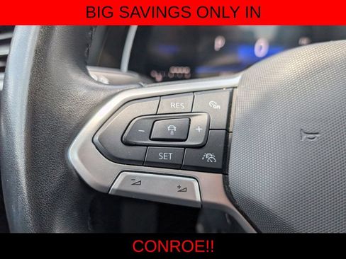 Used 2024 Volkswagen Jetta SE FWD image 16