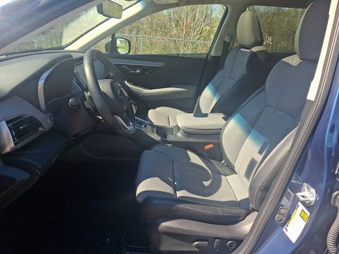 Used 2022 Subaru Outback Limited image 13