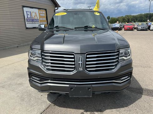 Used 2017 Lincoln Navigator L Reserve AWD/4WD image 2