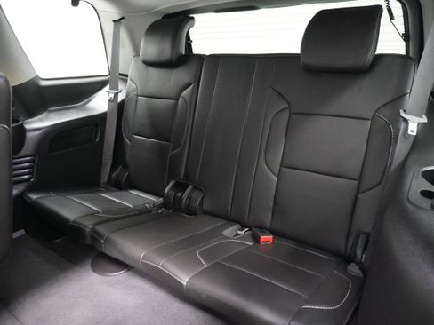 Used 2019 Chevrolet Tahoe Premier AWD/4WD image 13