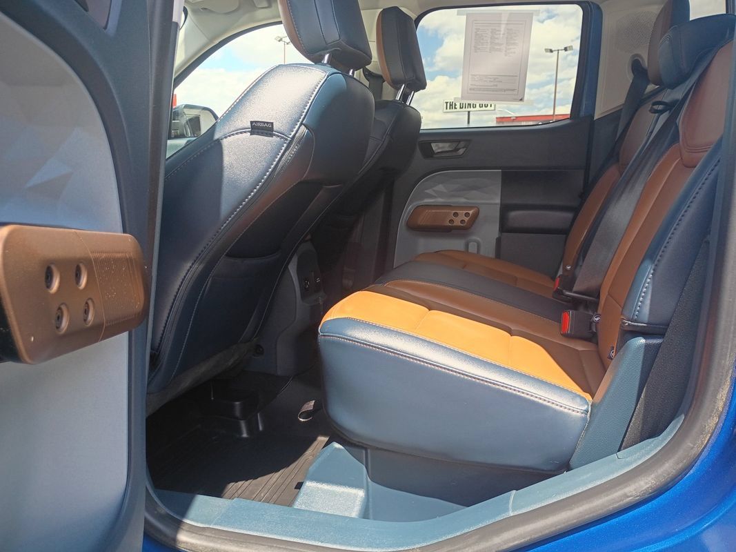 Used 2024 Ford Maverick Lariat w/ FX4 Off-Road Package AWD/4WD image 19