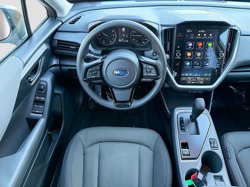 Used 2024 Subaru Crosstrek 2.0i Premium image 16